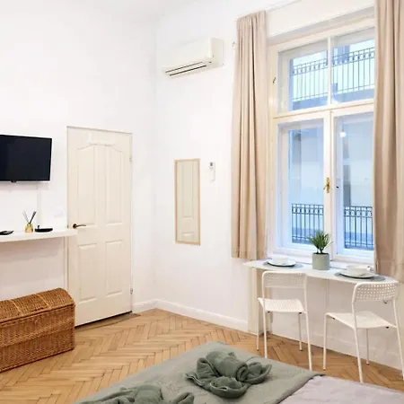 Harmony Apartment *